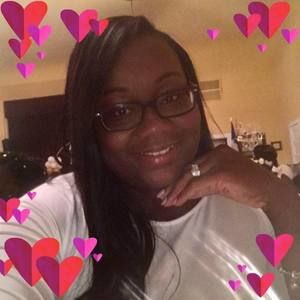 Meet your Posher, Denita